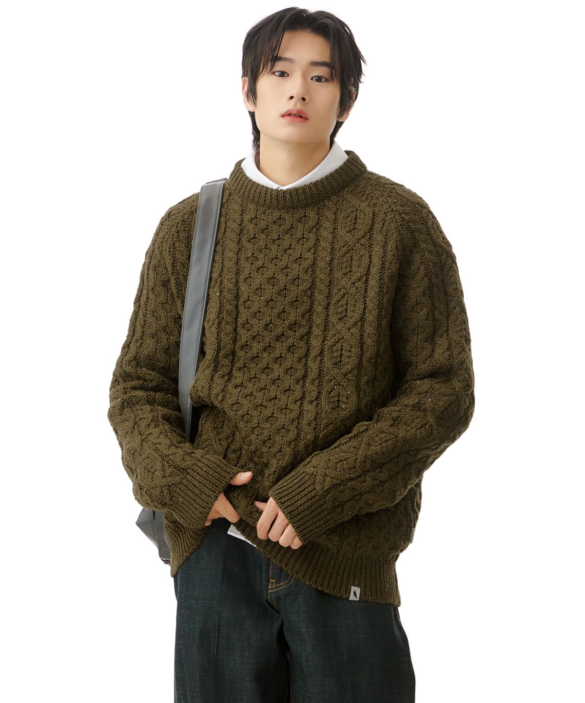 페레그린(PEREGRINE) 허드슨 아란 점퍼 니트 카키 / WJ 5740