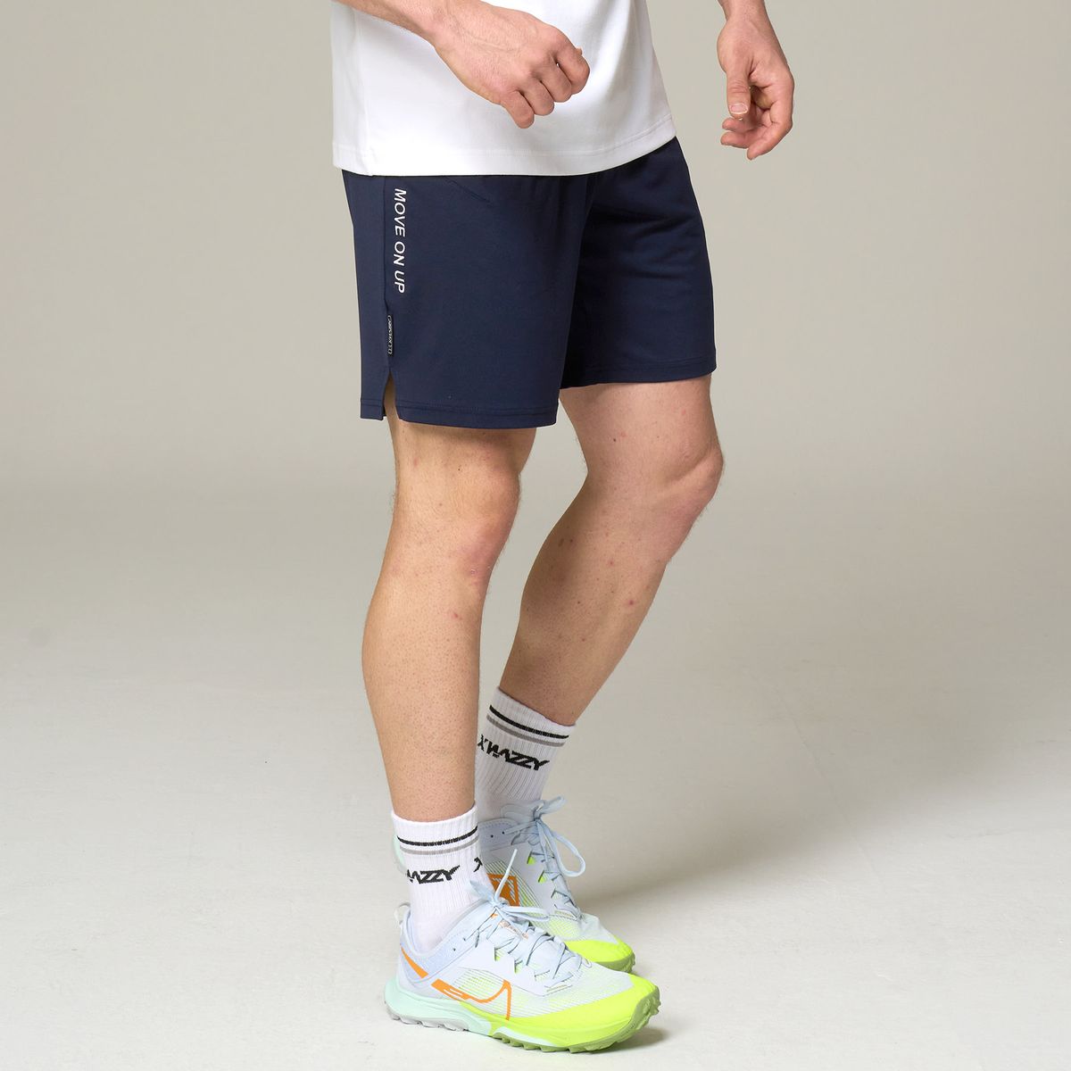 엑스네지(XNAZZY) 무브온업 4부 숏팬츠 XN22FWES4PT03 [NAVY]