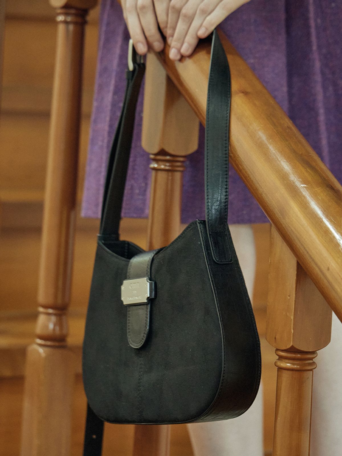 옴니포턴트(OMNIPOTENT) homey hobo bag [balck]