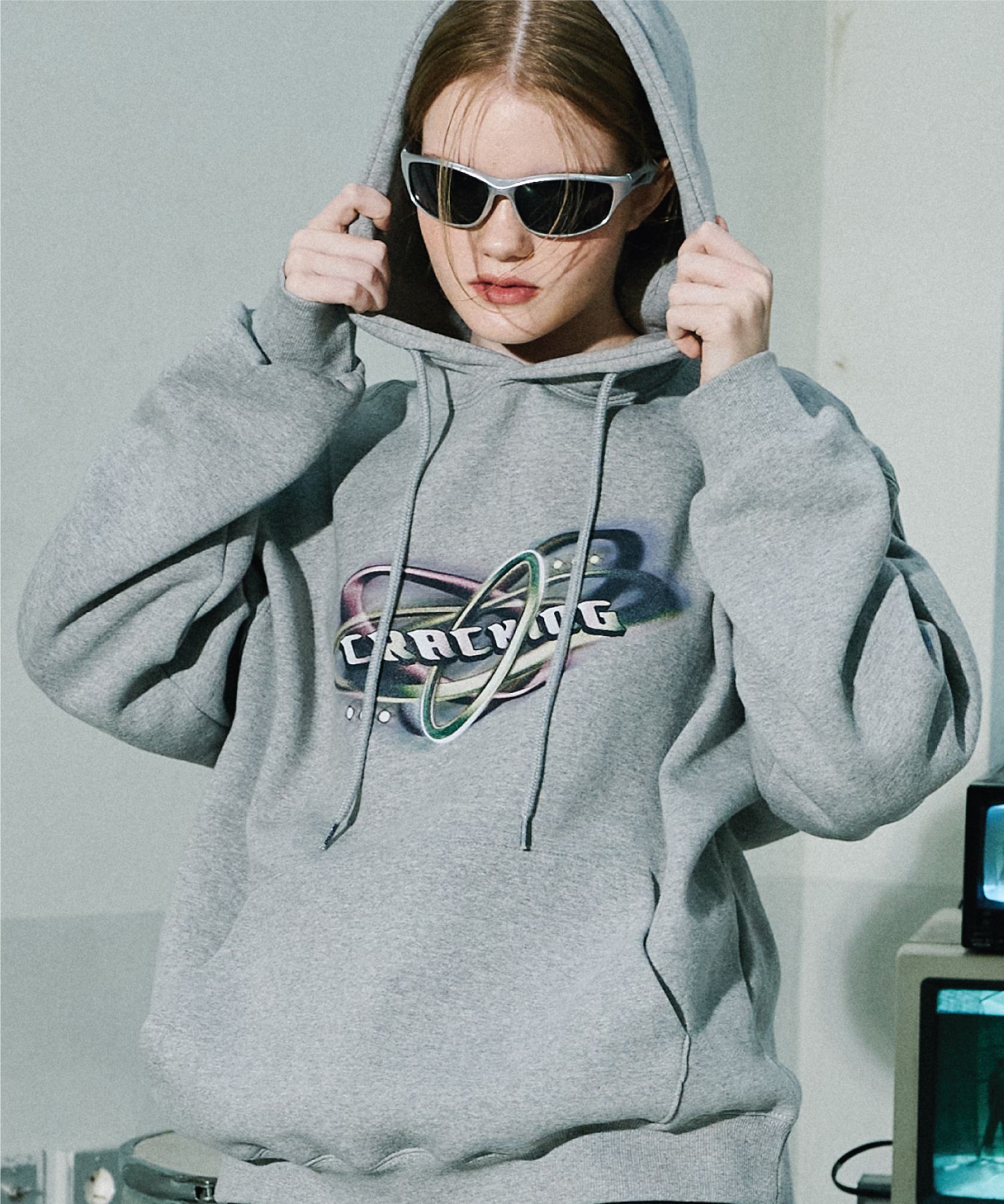 【CPGN STUDIO】DTP Motor Cracking Brushed Hoodie MUSINSA | CPGN STUDIO [Fleece-lined] DTP Motor Cracking