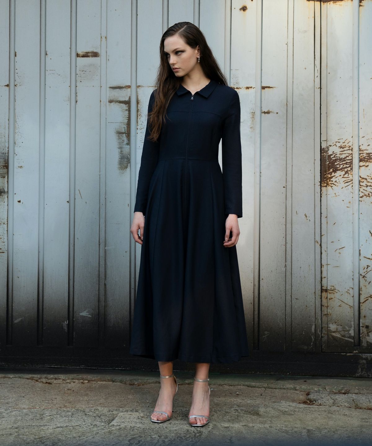 레트흐드레뚜왈(LETTRE DE LE TOILE) Fay Zip-up flare dress (Navy)