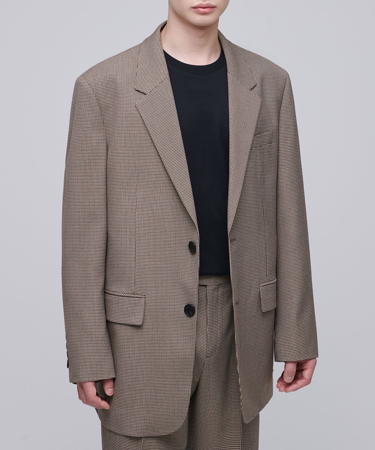 무신사 스탠다드(MUSINSA STANDARD) 건 클럽 체크 오버사이즈 블레이저 [브라운]