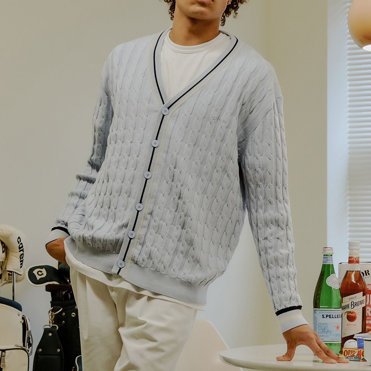 카렘(CAREM) MAN ITALIAN COTTON CABLE CARDIGAN KNIT - SKY BLUE