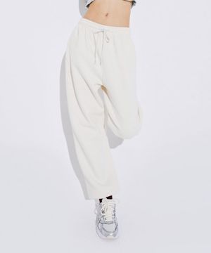 [기모] LOGO JOGGER PANTS_White