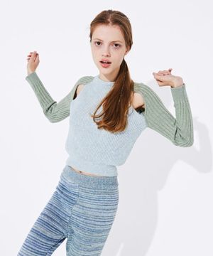 SLIT BLENDING KNIT TOP_Blue green