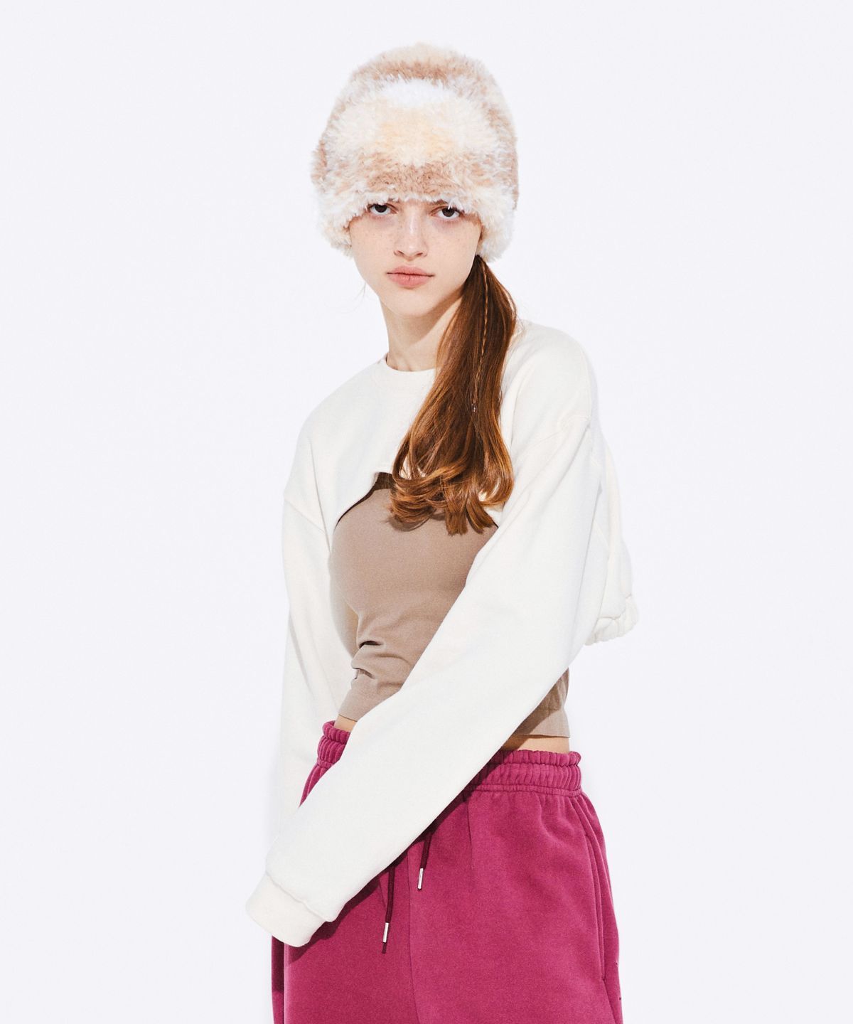 꾸아페(QUAFE) [기모] REVERSIBLE BOLERO MTM_White
