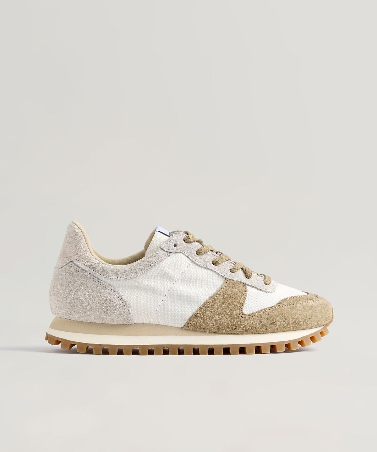노베스타(NOVESTA) 마라톤 트레일 White/Beige