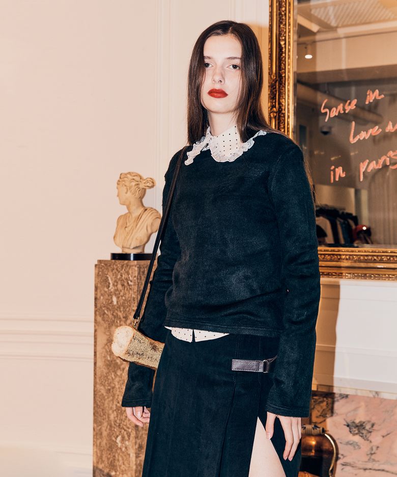 Angora pullover knit (BLACK)