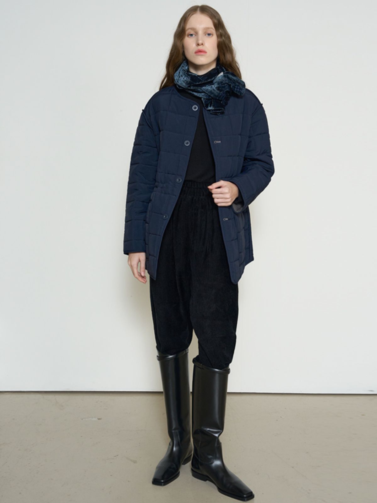 네벨에브리웨어(NEBELEVERYWEAR) SILKY CORDUROY WIDE BANDING PANTS _BLACK