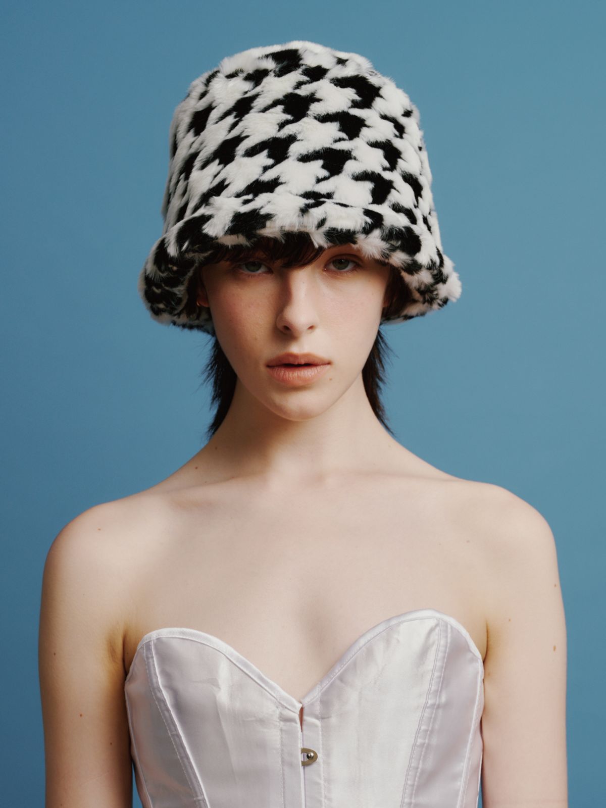 포에지담(POESIEDAME) [Life PORTRAIT] Fur meatel hat in houndstooth check