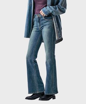 워시드 블루 데님 부츠컷