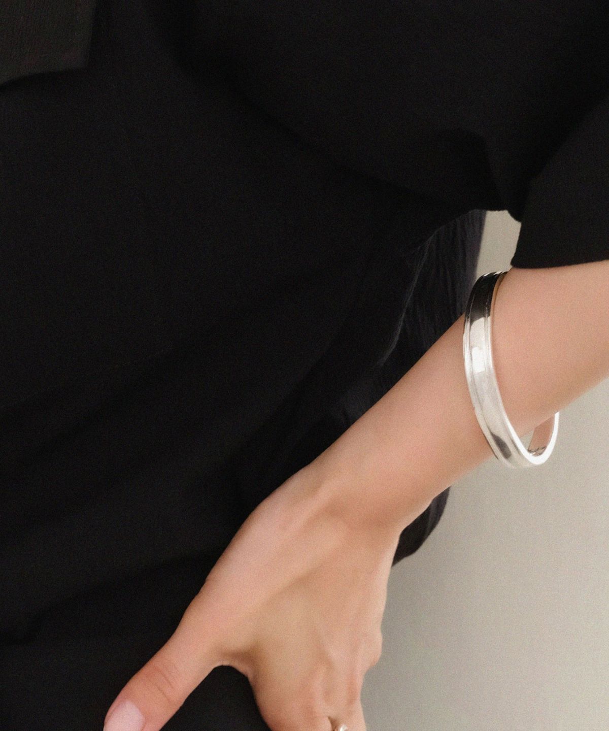 에이치유아이(HUI) Signet bracelet