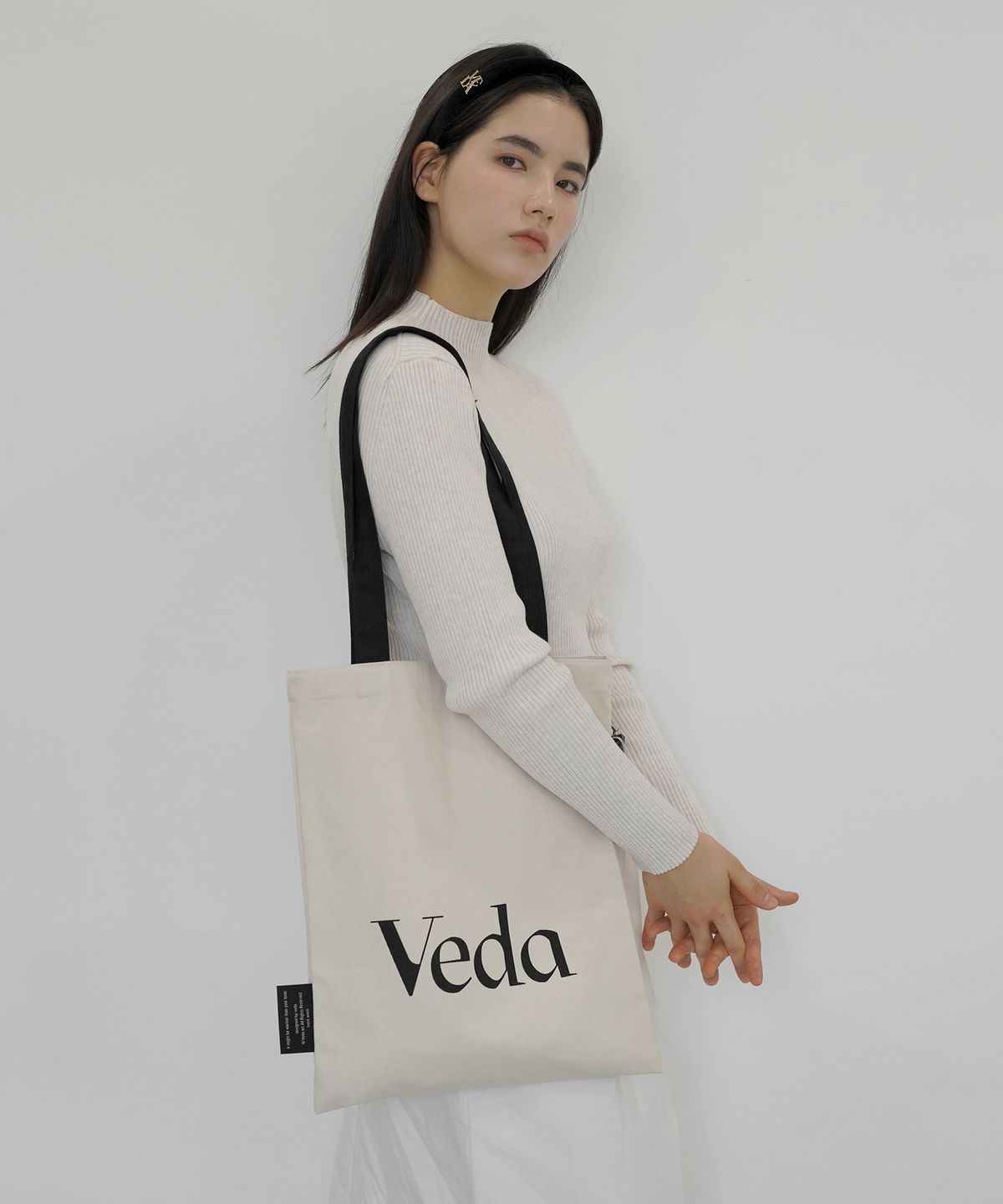 베다(VEDA) 심플로고백
