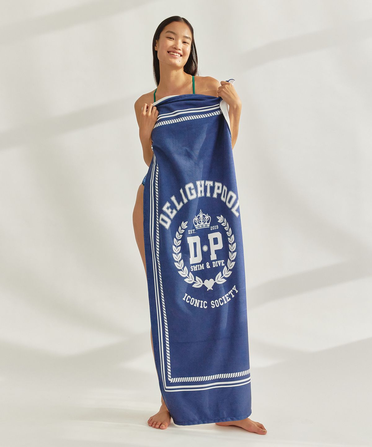 딜라잇풀(DELIGHTPOOL) Iconic Society Beach Towel - Preppy Navy