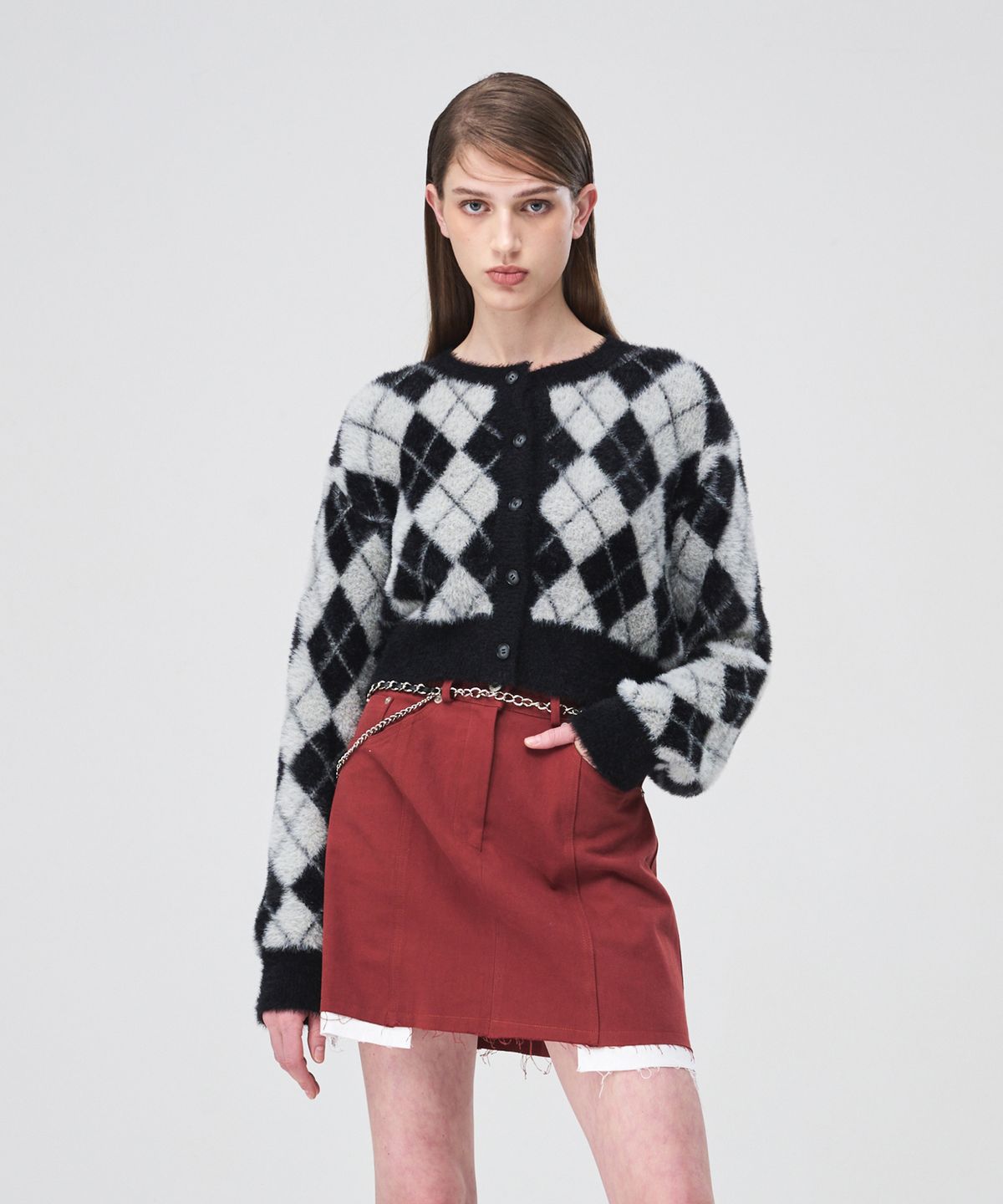 에트몽(ETMON) Argyle Fluffy Knit Cardigan  Black