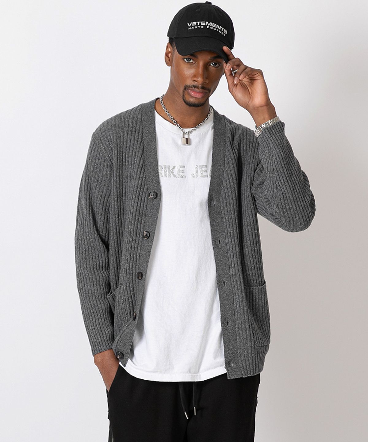 스트라이크(STRIKE) 울 가디건 (DARK GREY)