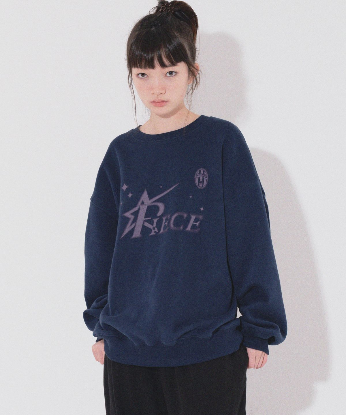 피스메이커(PIECE MAKER) PIESTA OV SWEATSHIRTS (NAVY)