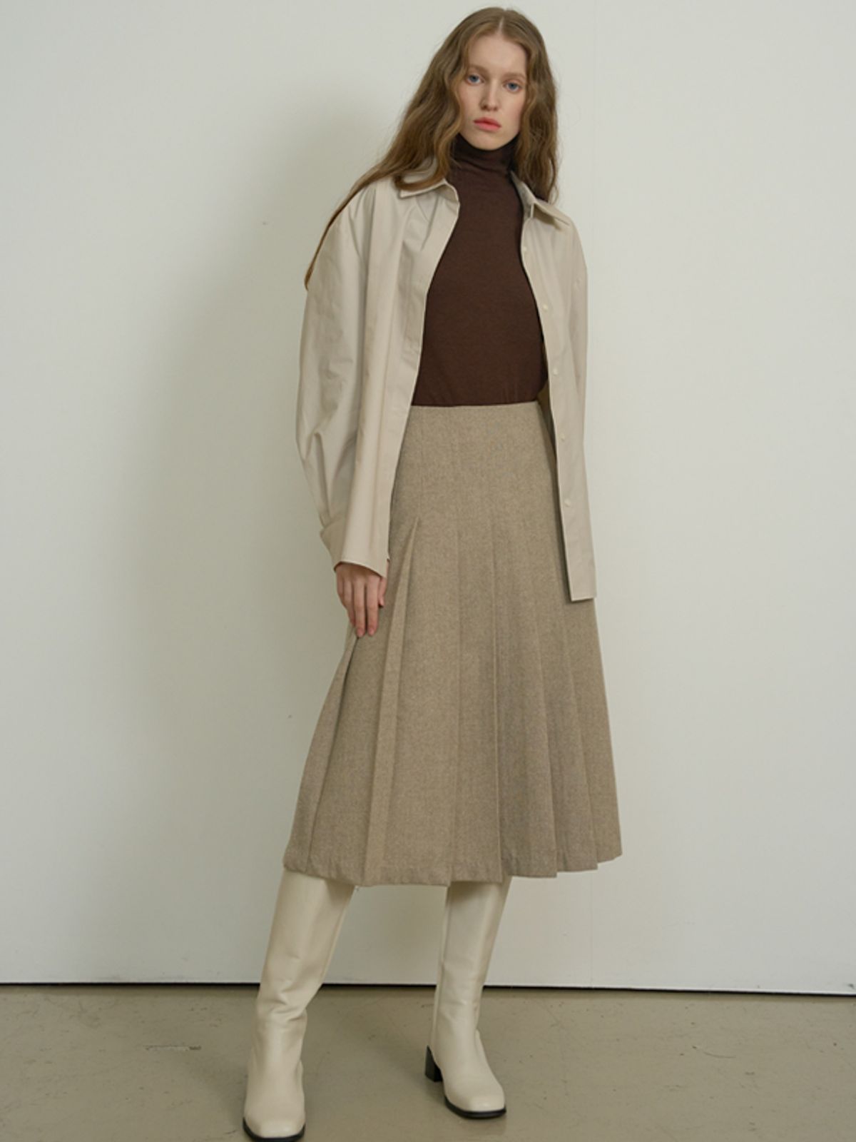네벨에브리웨어(NEBELEVERYWEAR) PLEATED WOOL SKIRT_ OATMEAL BEIGE