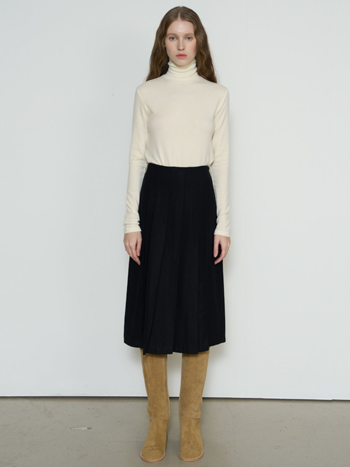 네벨에브리웨어(NEBELEVERYWEAR) PLEATED WOOL SKIRT_ BLACK