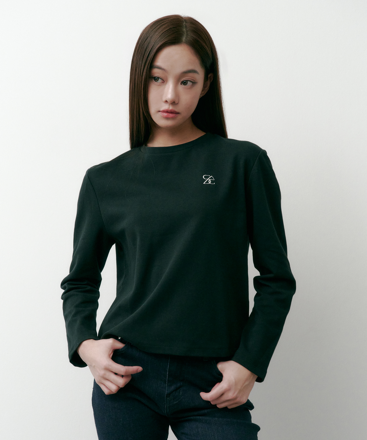 솔트앤초콜릿(SALT AND CHOCOLATE) SAC 로고 롱슬리브 실켓 티셔츠 블랙 4W2231301