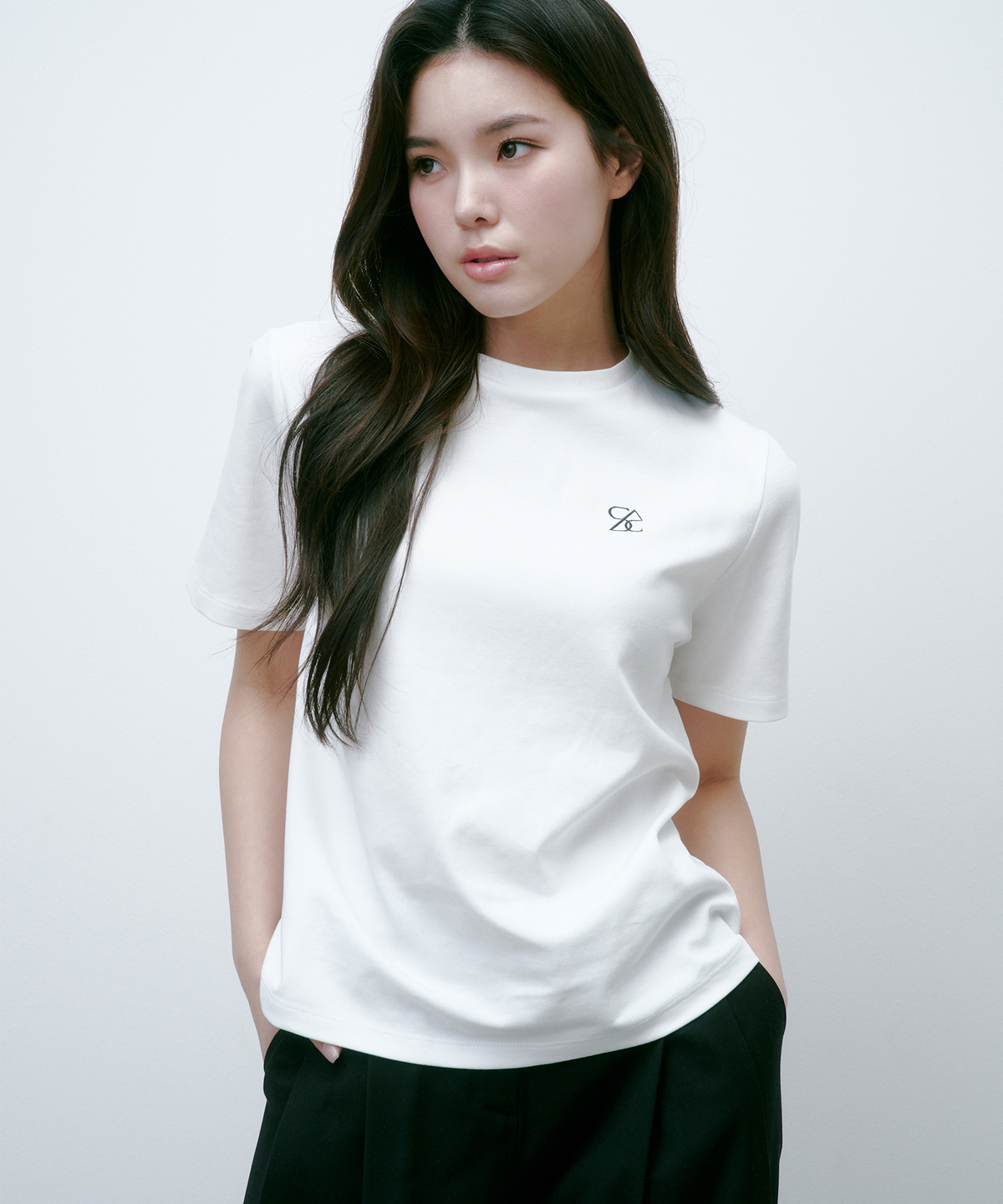 솔트앤초콜릿(SALT AND CHOCOLATE) SAC 로고 오버핏 실켓 티셔츠 아이보리 4W2231202