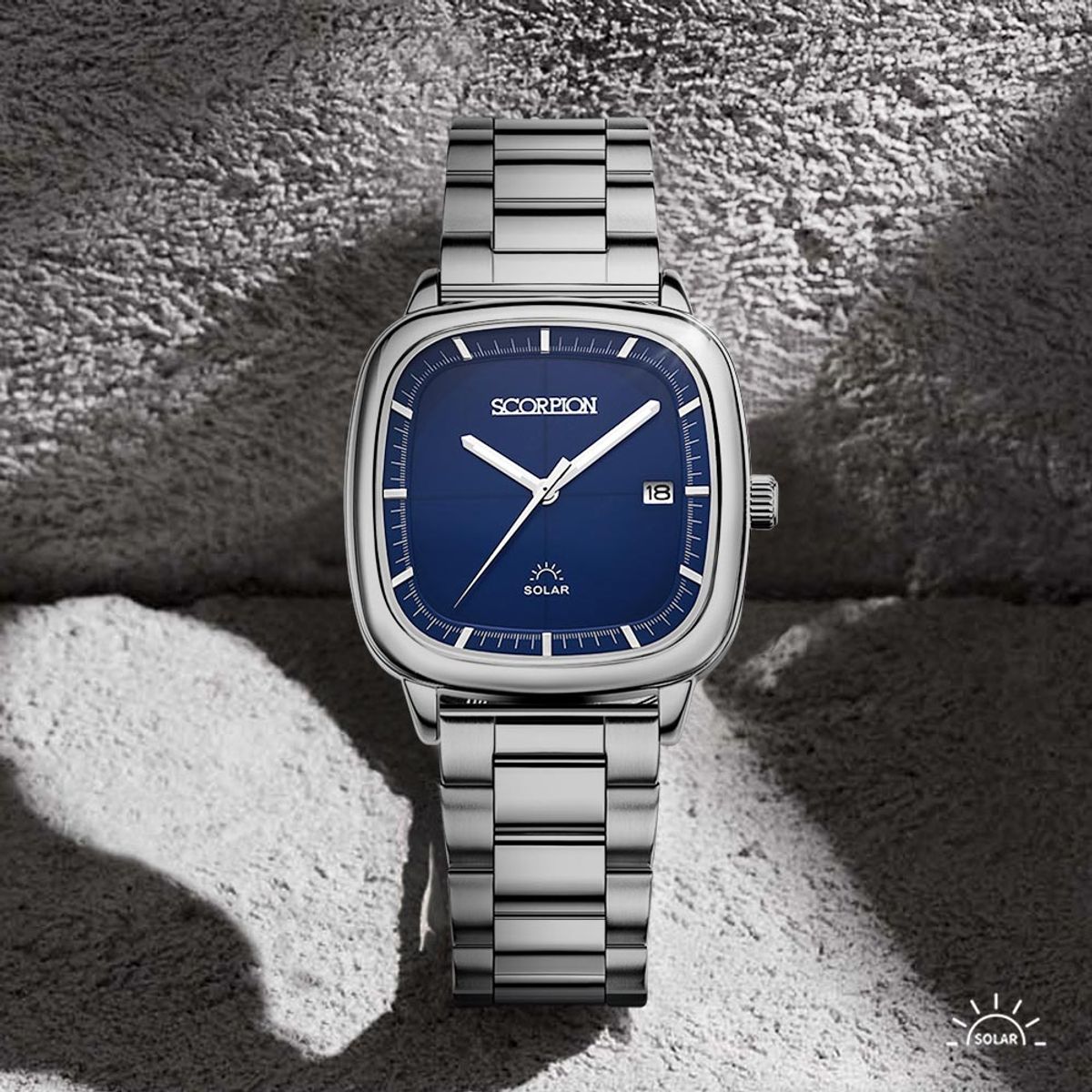 스콜피온(SCORPION) 37mm 빛 충전 솔라 무브먼트 남성 메탈 손목시계 S12M-BU