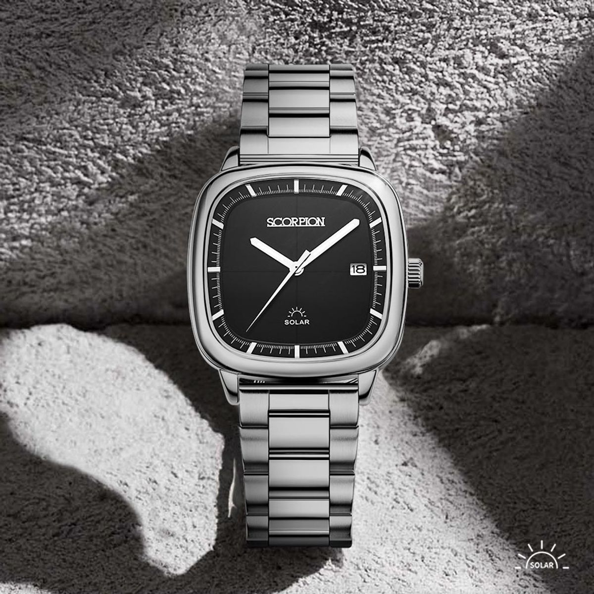 스콜피온(SCORPION) 37mm 빛 충전 솔라 무브먼트 남성 메탈 손목시계 S12M-BK