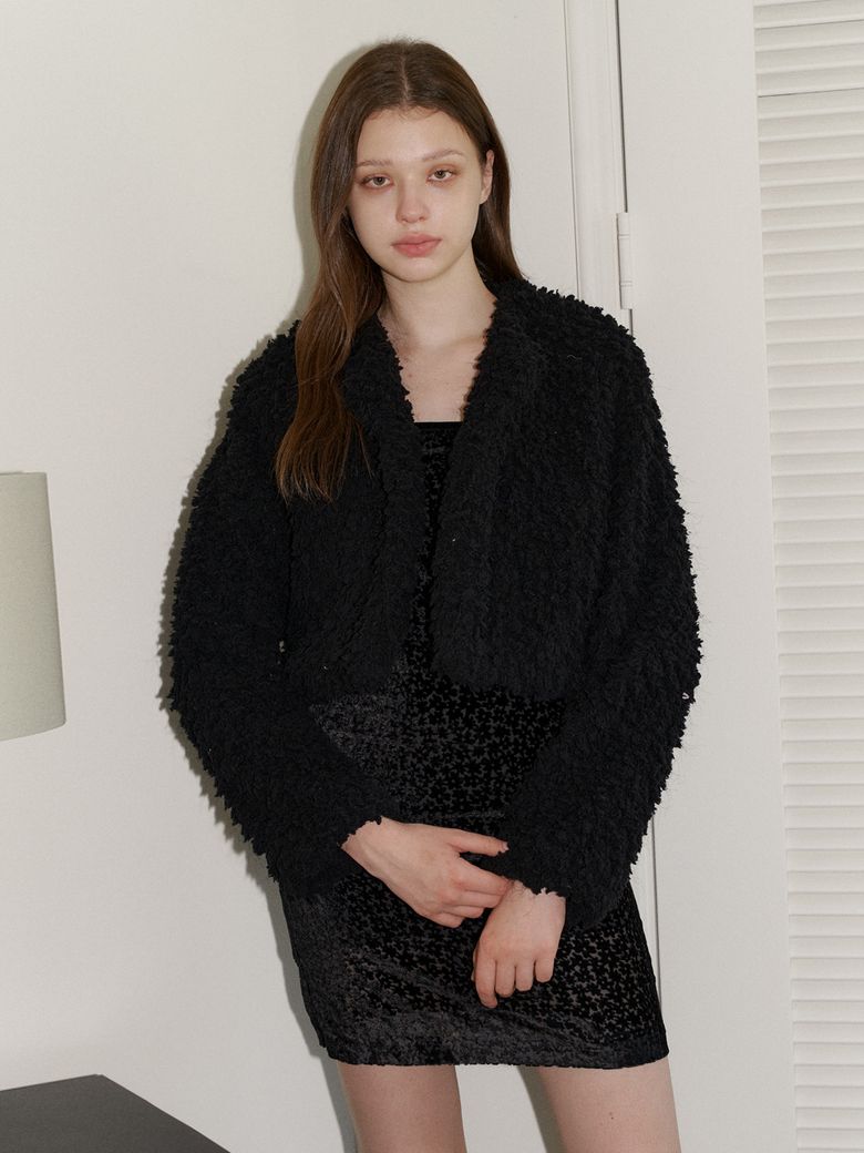 black crop fur jacket