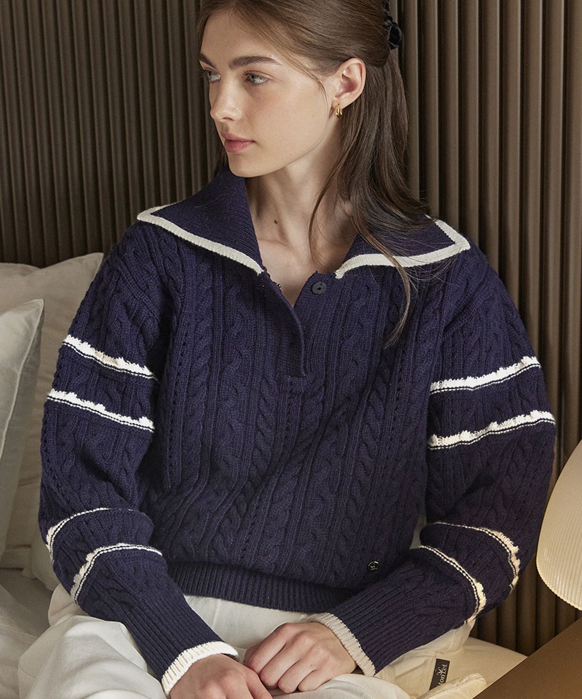 논로컬(NONLOCAL) Mary Collar Knit - Navy