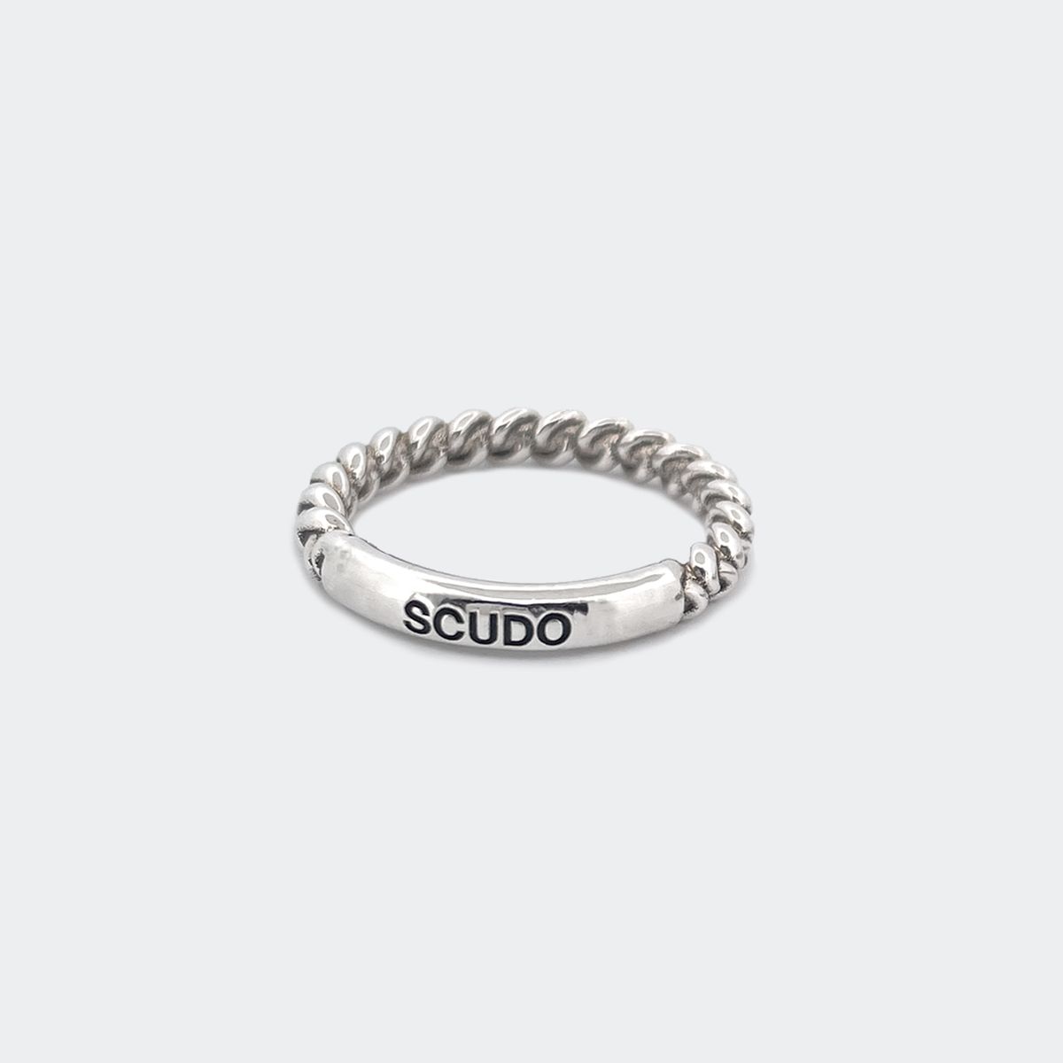 스쿠도(SCUDO) line twist ring [plain]