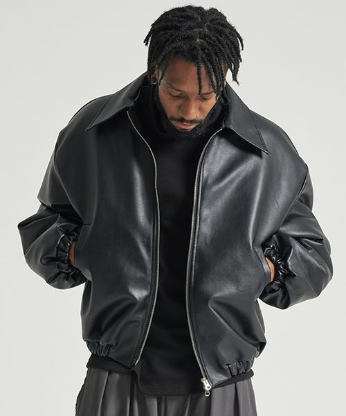 MUSINSA公式 | TENER ツーウェイレザーバルーンダウンジャケットブラック