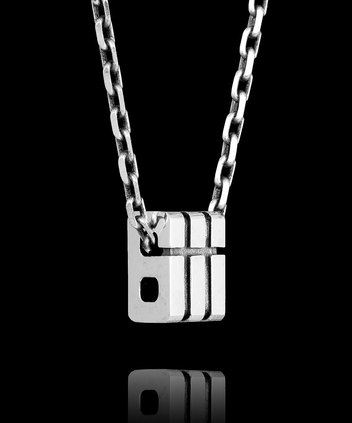 킹크로치(KING KROACH) 666 CUBE PENDANT