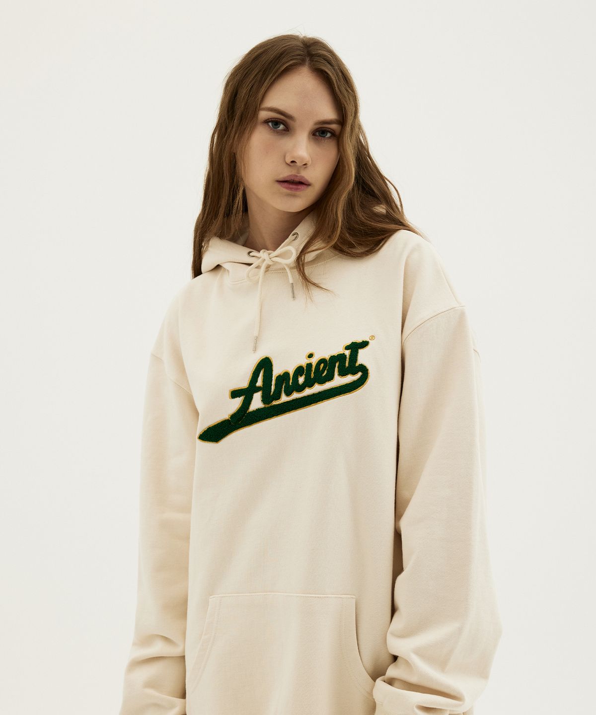 에인션트 유니온(ANCIENT UNION) Ancient Varsity Pullover Hoodie Ivory