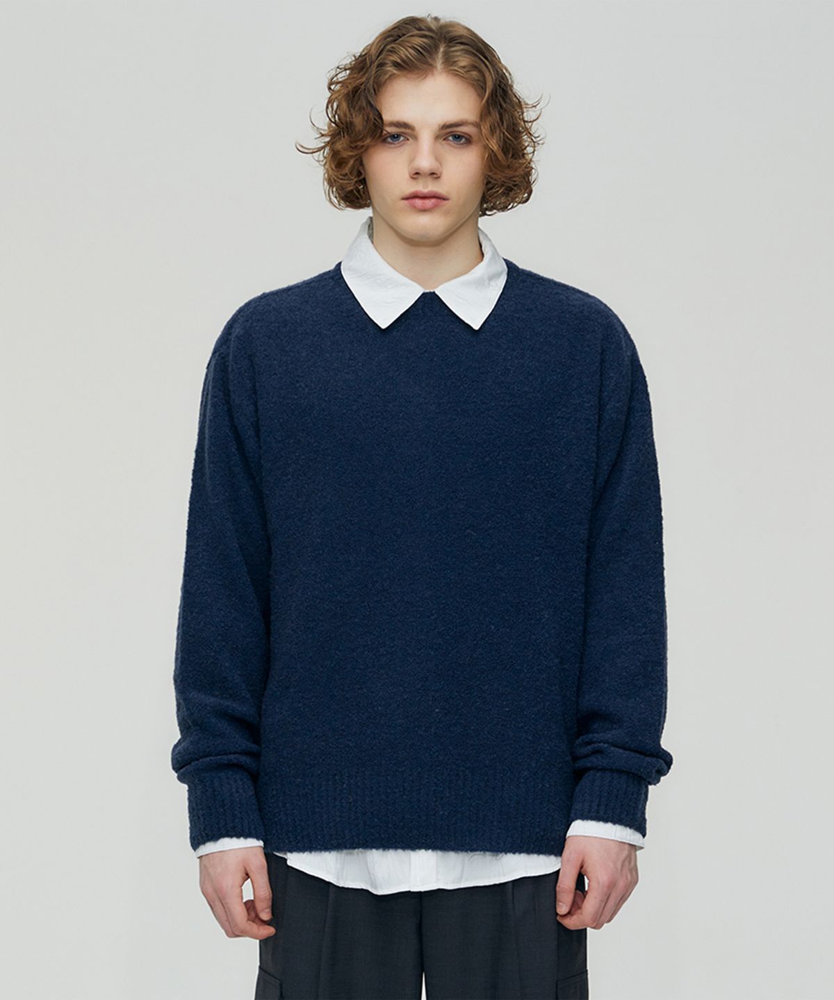 핀스드룩(FINSDRUCK) WOOL BOUCLE YARN PULLOVER (PRUSSIAN BLUE)
