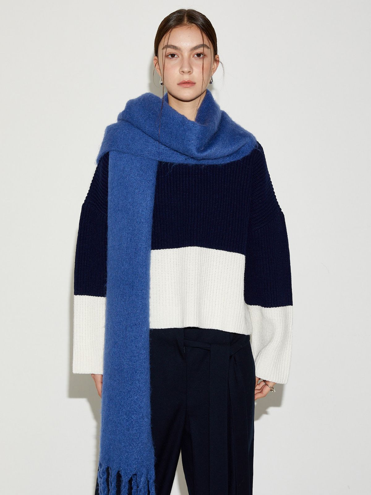 르이엘(LE YIEL) Color Block Wool Crop Knit Top 컬러 블럭 울 크롭 니트 탑