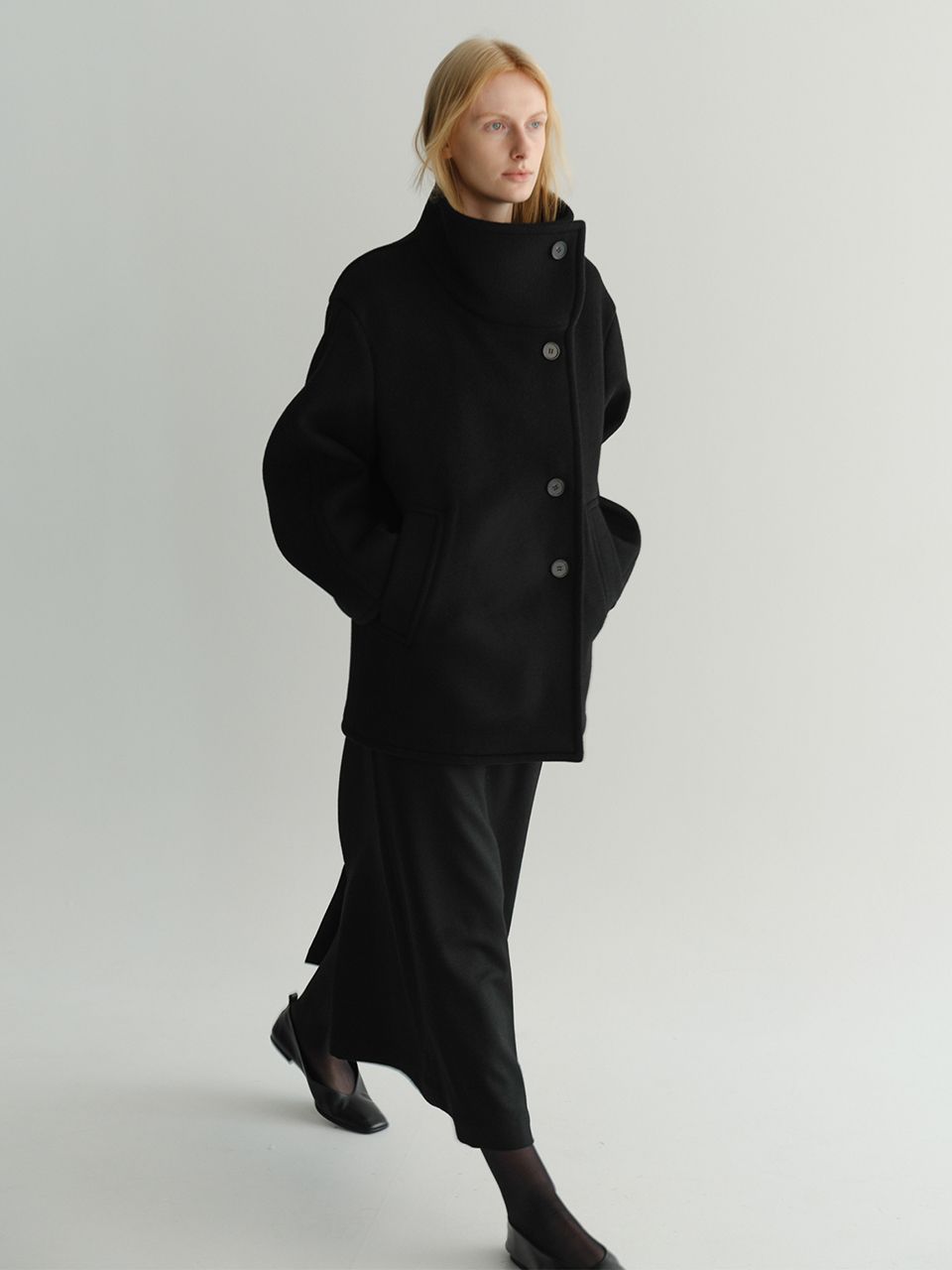 MUSINSA | EAAH HAYES HALF COAT (BLACK)