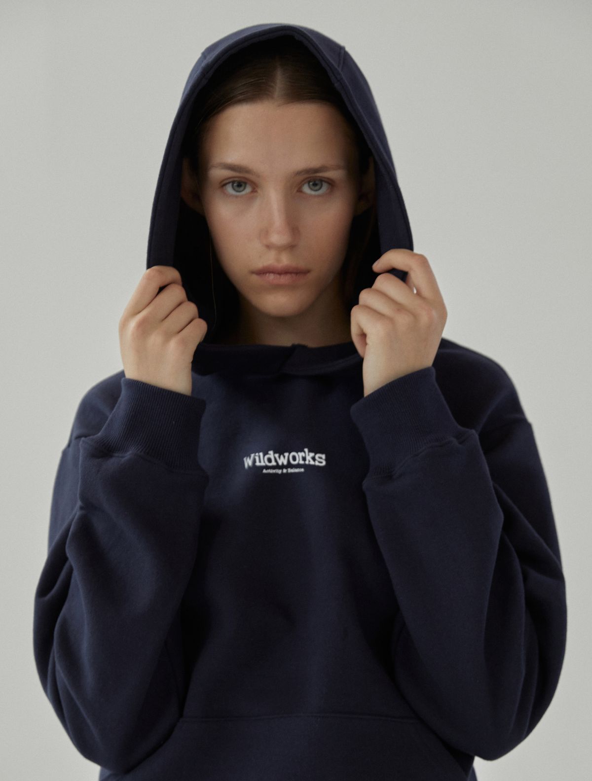 와일드웍스(WILDWORKS) WILDWORKS Logo HOODIE_Navy