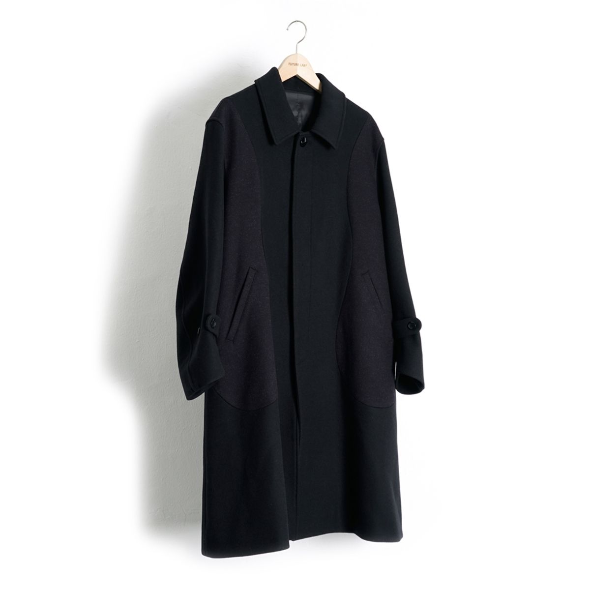 퓨처랩(FUTURE LAB) PANELED CAMDEN COAT