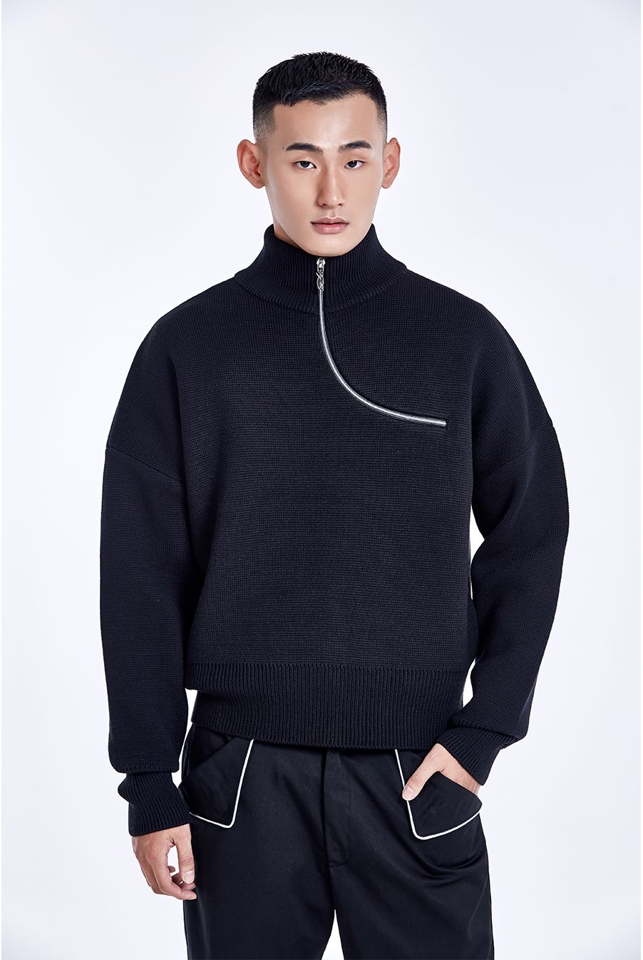MUSINSA | 51PERCENT Curved zipper knit - Black