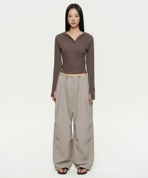 우먼즈 파라슈트 팬츠 [라이트 베이지]