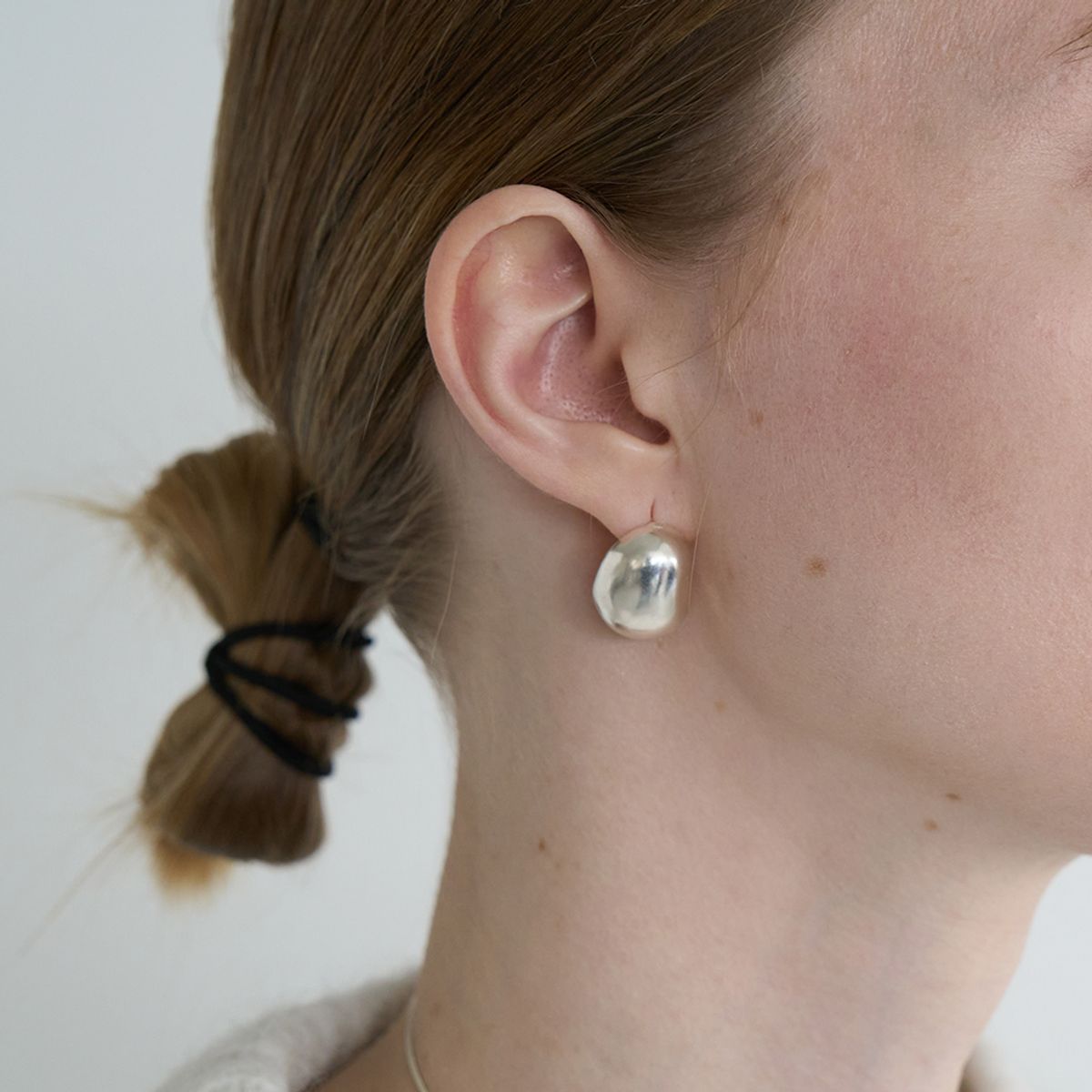 스틸 인스턴트(STILL INSTANT) Round Hole & Forms - Earring 01 (2colors)