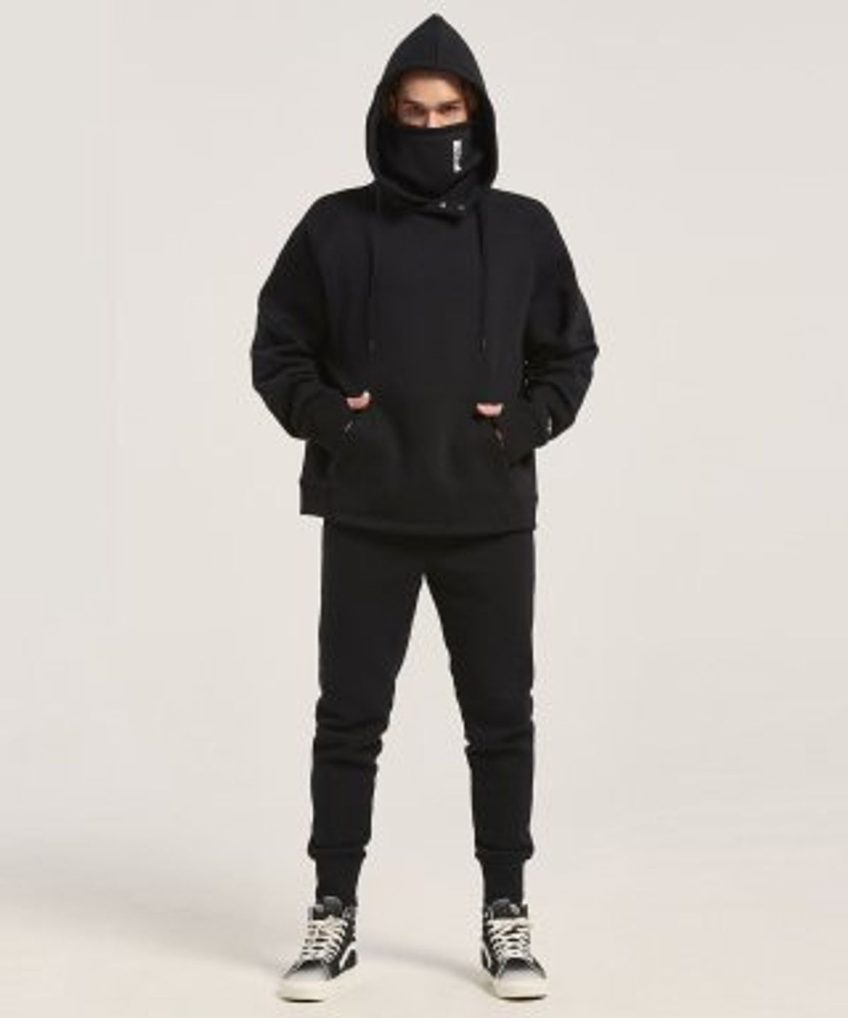 라이프포스(LIFEFORCE) [세트] HAIRY FLEECE MENS SWEATSHIRT+MENS HOODIE+NECK WARMER+MENS JOGGERS(ZET BLACK) 4종