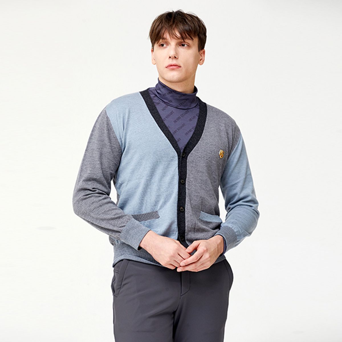 헨리스튜어트(HENRY STUART) 남성용 사선로고 하이넥 기모 티셔츠 블루