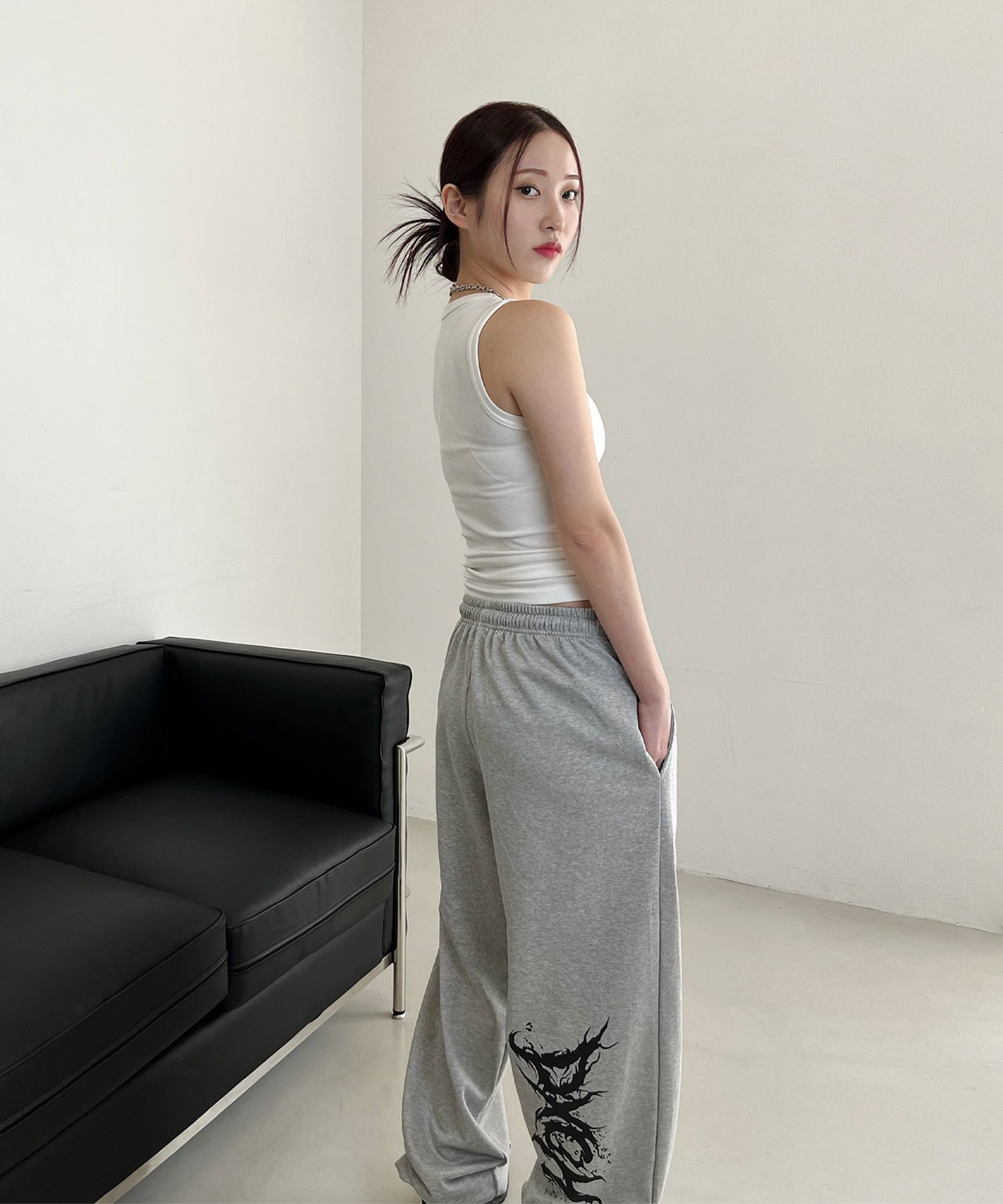 ★DXOH★Street logo long wide pants Grey（春夏用）★正規品 MUSINSA | D.XO.H Back street logo long wide pants gray for
