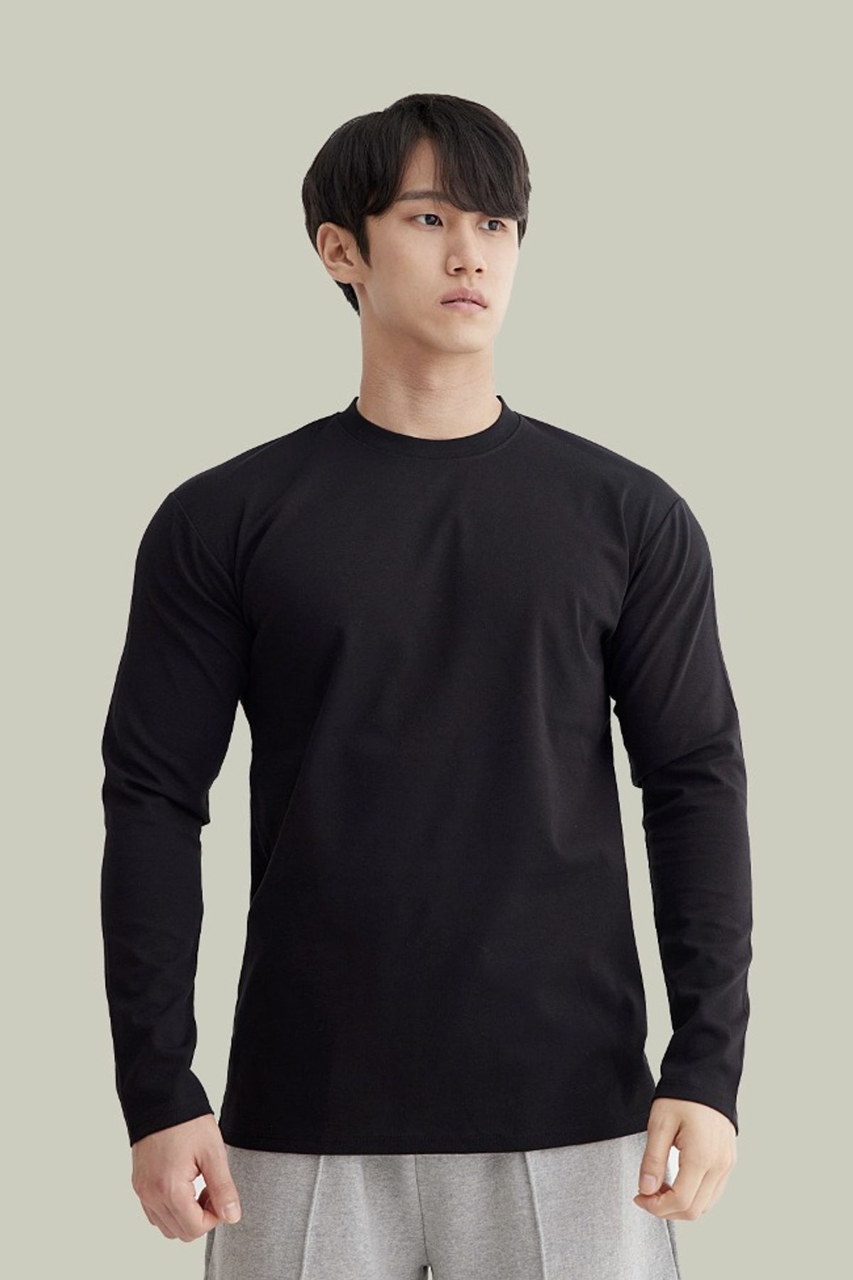 짐브로(GBRO) 컴팩트 머슬핏 긴팔 티셔츠