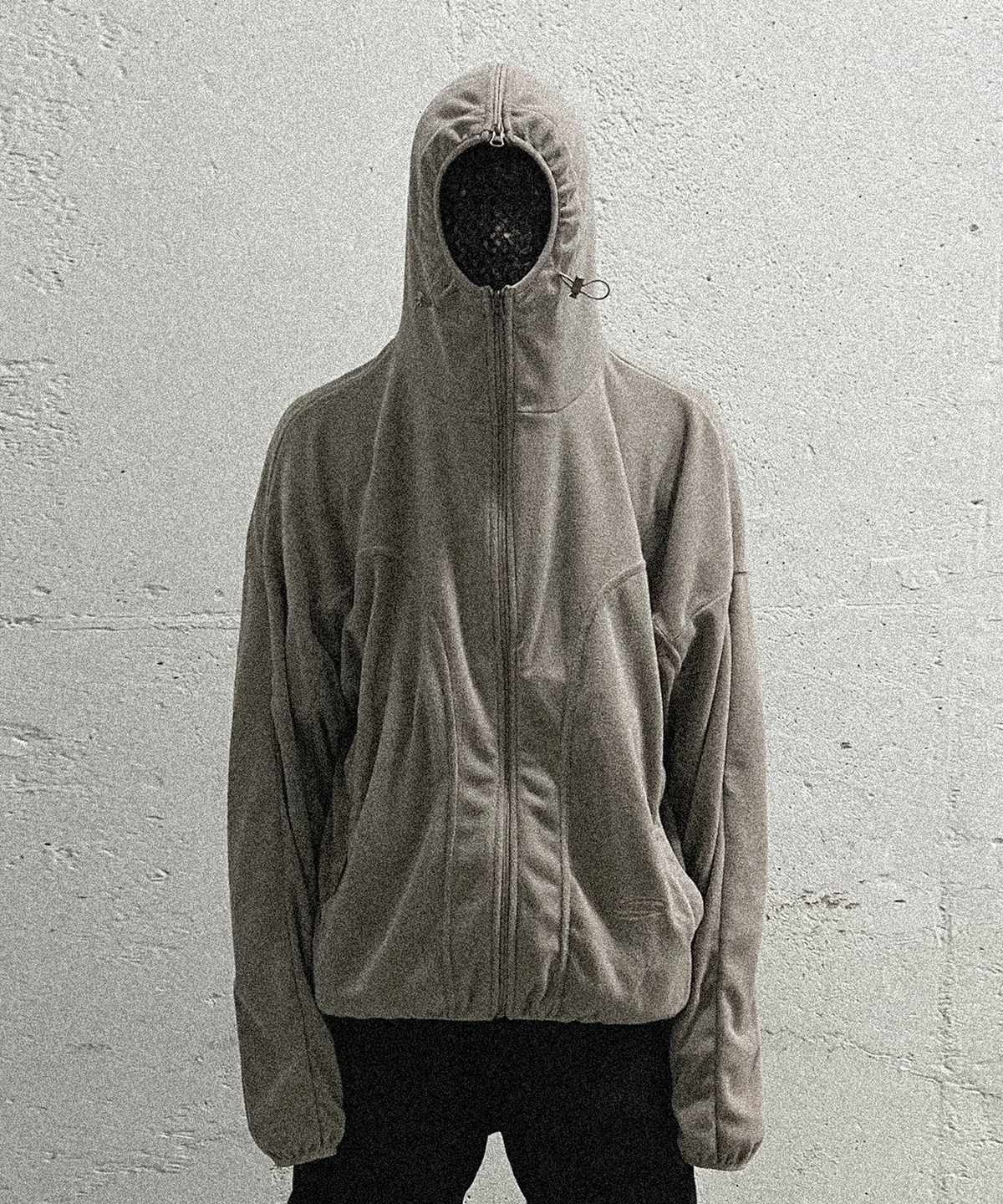 그레일즈(GRAILZ) GEOMETRY SPLIT ZIP HOODIE [TAN]
