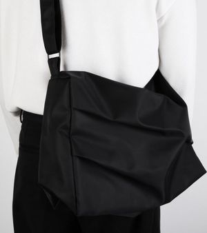 트윌크로스백 블랙