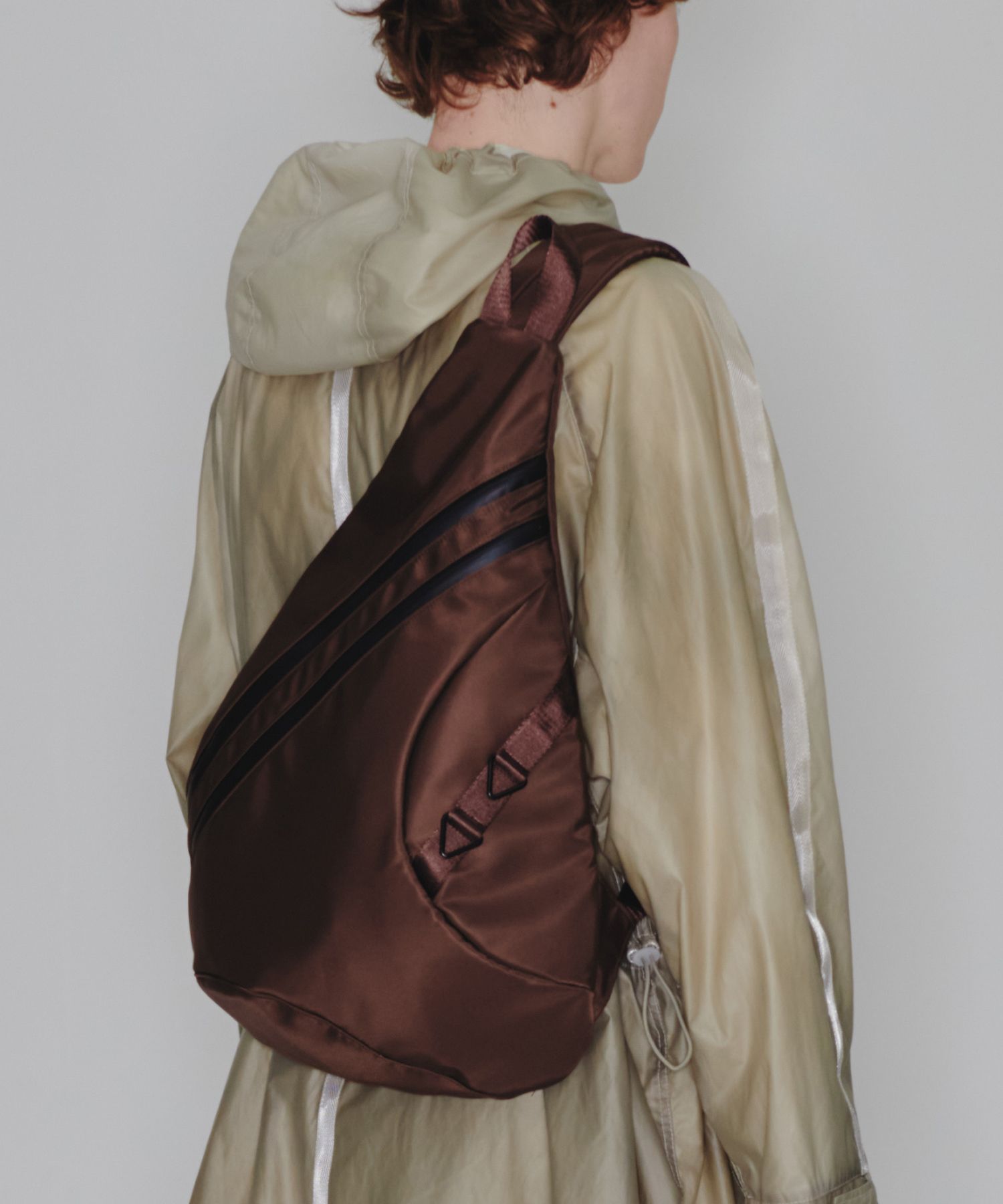 MUSINSA公式 | HAH ARCHIVE Hybrid Messenger Bag (Brown)