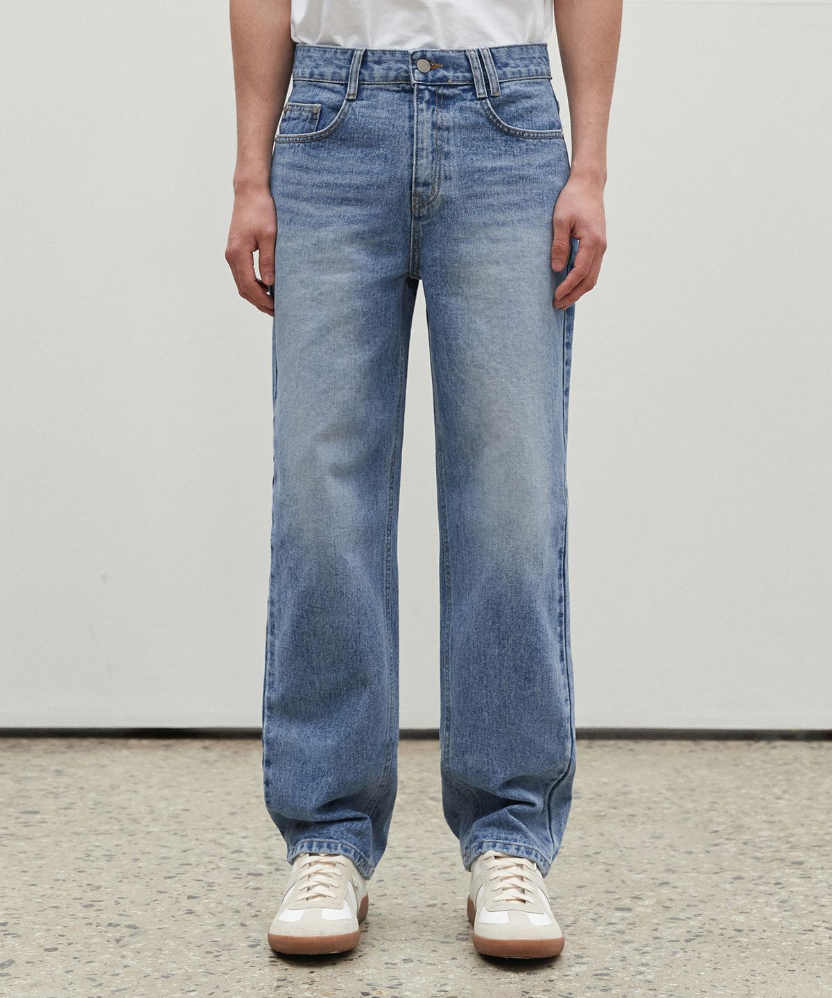 데케트(DECET) Dawn Semi Wide Jeans DCPT002LaserLightBlue