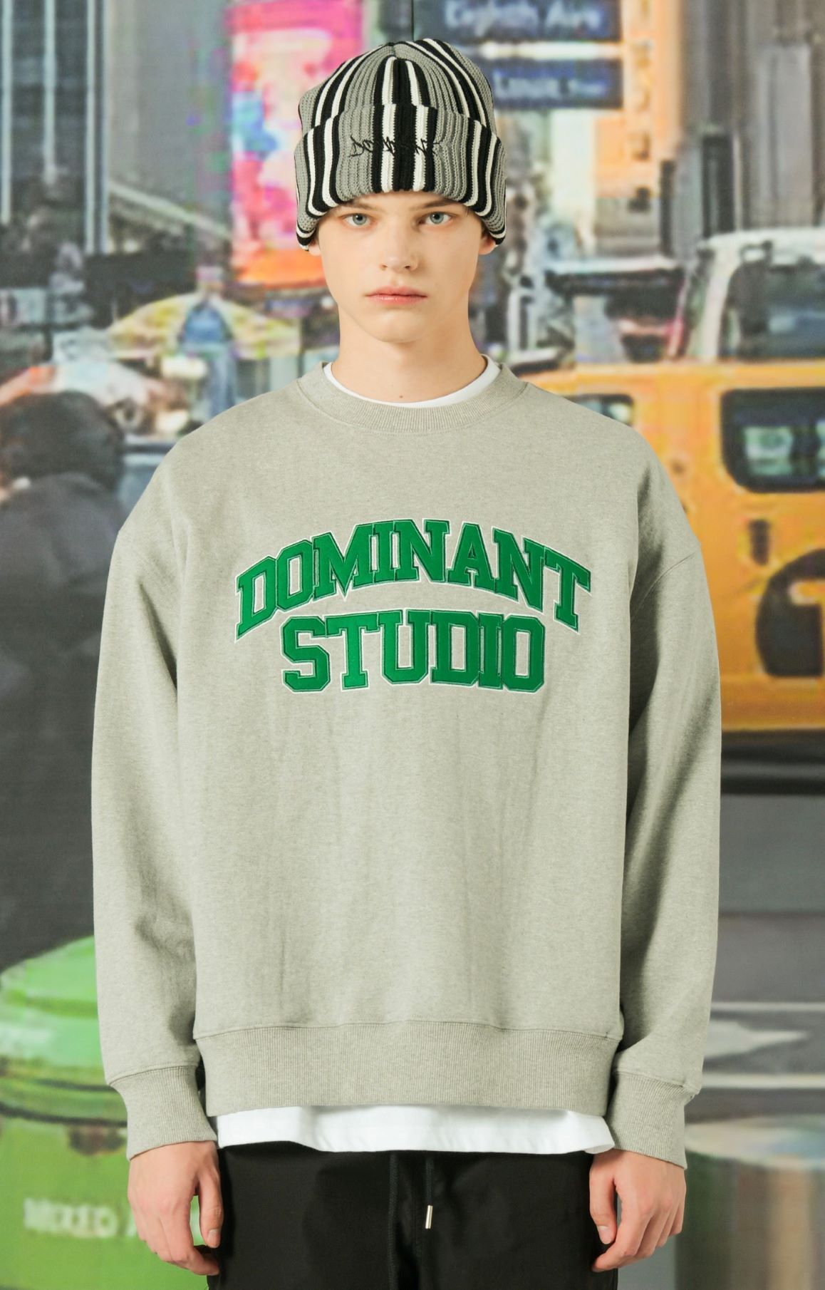 MUSINSA | DOMINANT Studio Applique Embroidered Oversized Sweatshirt_Gray